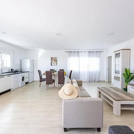 Azur & Bellevue Du By Your Key カニコ